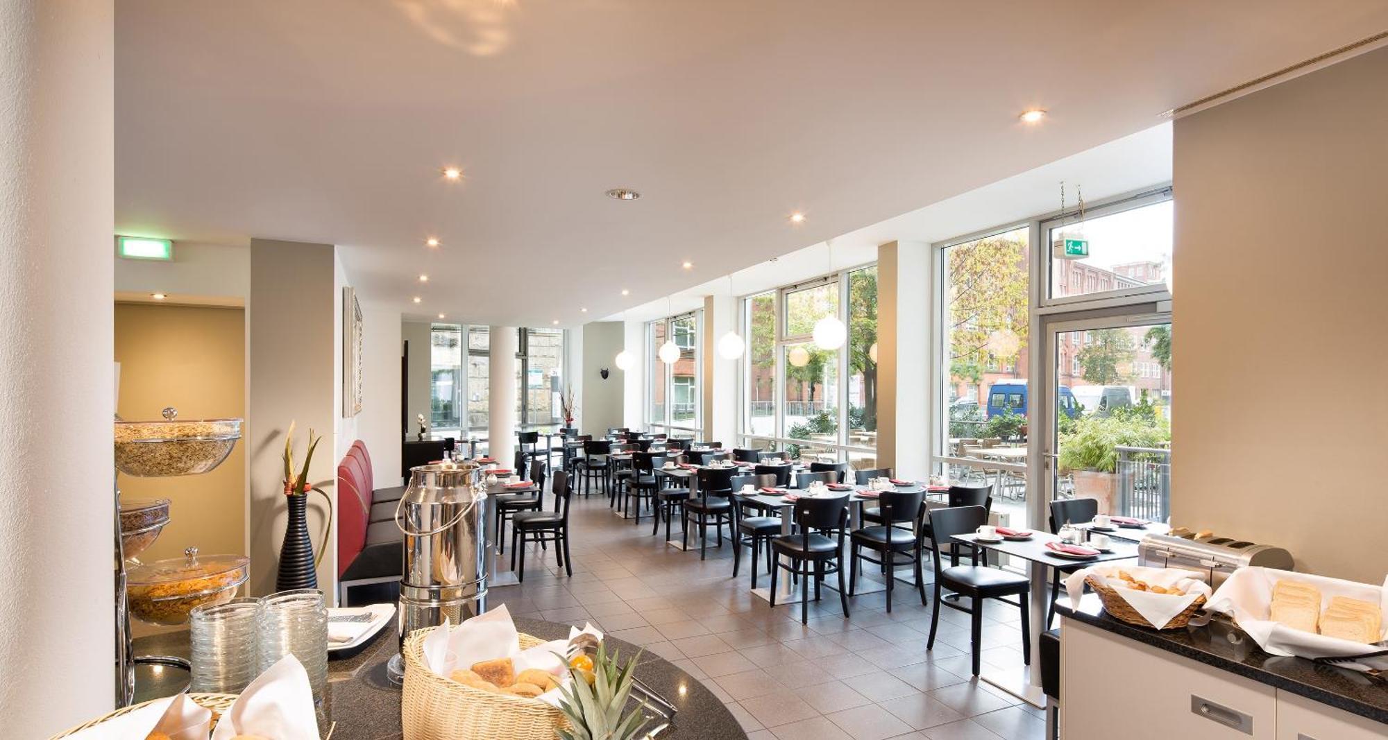 Victor's Residenz-hotel Tegel 3* Berlin